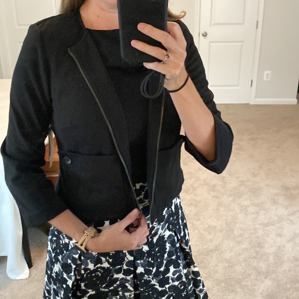 Laundry by Shelli Segal Cropped Blazer